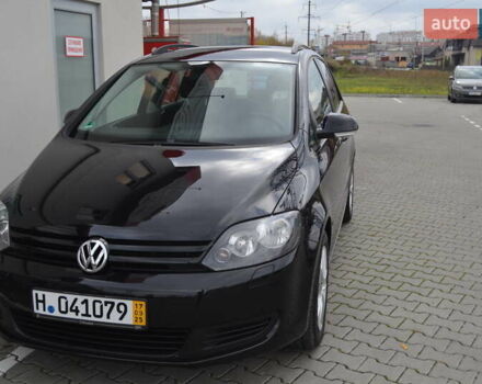 Черный Фольксваген Гольф Плюс, объемом двигателя 1.6 л и пробегом 190 тыс. км за 8550 $, фото 1 на Automoto.ua