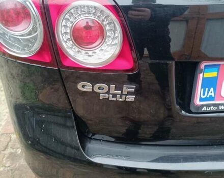 Черный Фольксваген Гольф Плюс, объемом двигателя 1.4 л и пробегом 153 тыс. км за 6700 $, фото 19 на Automoto.ua