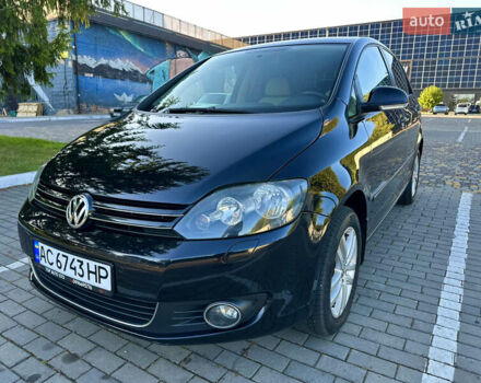Черный Фольксваген Гольф Плюс, объемом двигателя 1.4 л и пробегом 228 тыс. км за 9300 $, фото 2 на Automoto.ua