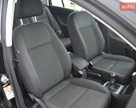 Черный Фольксваген Гольф Плюс, объемом двигателя 1.6 л и пробегом 190 тыс. км за 8550 $, фото 33 на Automoto.ua