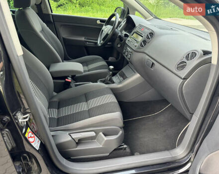 Черный Фольксваген Гольф Плюс, объемом двигателя 1.4 л и пробегом 190 тыс. км за 6800 $, фото 13 на Automoto.ua