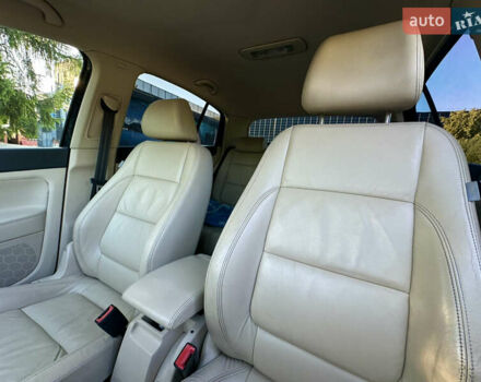 Черный Фольксваген Гольф Плюс, объемом двигателя 1.4 л и пробегом 228 тыс. км за 9300 $, фото 16 на Automoto.ua