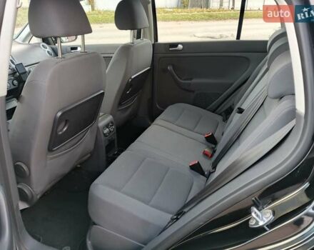 Черный Фольксваген Гольф Плюс, объемом двигателя 1.4 л и пробегом 262 тыс. км за 5900 $, фото 15 на Automoto.ua