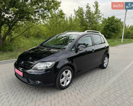 Черный Фольксваген Гольф Плюс, объемом двигателя 1.4 л и пробегом 190 тыс. км за 6800 $, фото 20 на Automoto.ua