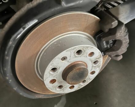 Черный Фольксваген Гольф Плюс, объемом двигателя 1.6 л и пробегом 170 тыс. км за 7700 $, фото 9 на Automoto.ua