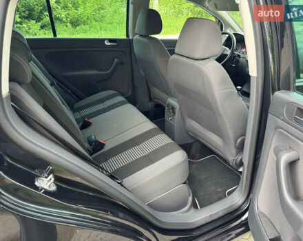 Черный Фольксваген Гольф Плюс, объемом двигателя 1.4 л и пробегом 190 тыс. км за 6800 $, фото 17 на Automoto.ua