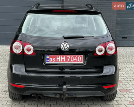 Черный Фольксваген Гольф Плюс, объемом двигателя 1.4 л и пробегом 220 тыс. км за 7200 $, фото 7 на Automoto.ua
