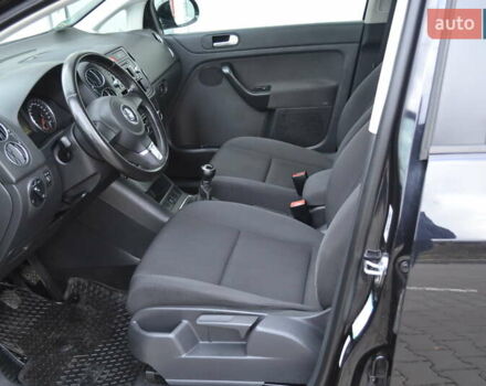 Черный Фольксваген Гольф Плюс, объемом двигателя 1.6 л и пробегом 190 тыс. км за 8550 $, фото 16 на Automoto.ua