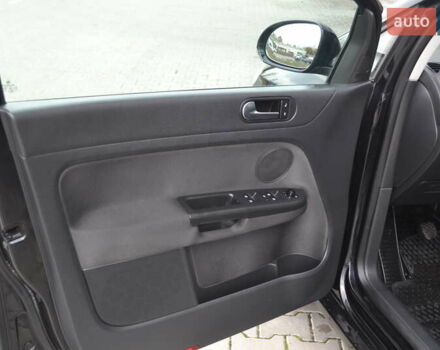 Черный Фольксваген Гольф Плюс, объемом двигателя 1.6 л и пробегом 190 тыс. км за 8550 $, фото 18 на Automoto.ua