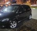 Черный Фольксваген Гольф Плюс, объемом двигателя 1.6 л и пробегом 255 тыс. км за 7800 $, фото 25 на Automoto.ua