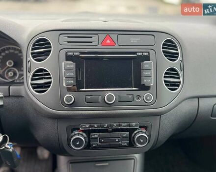 Черный Фольксваген Гольф Плюс, объемом двигателя 1.2 л и пробегом 201 тыс. км за 6780 $, фото 19 на Automoto.ua