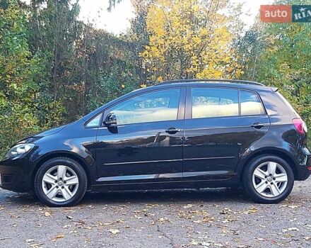 Черный Фольксваген Гольф Плюс, объемом двигателя 1.6 л и пробегом 242 тыс. км за 7600 $, фото 4 на Automoto.ua