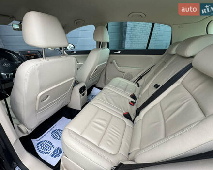 Черный Фольксваген Гольф Плюс, объемом двигателя 1.4 л и пробегом 151 тыс. км за 9500 $, фото 12 на Automoto.ua