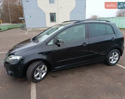 Черный Фольксваген Гольф Плюс, объемом двигателя 1.6 л и пробегом 236 тыс. км за 8100 $, фото 1 на Automoto.ua