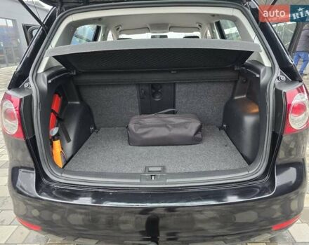 Черный Фольксваген Гольф Плюс, объемом двигателя 1.6 л и пробегом 212 тыс. км за 8299 $, фото 13 на Automoto.ua