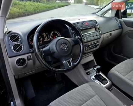 Черный Фольксваген Гольф Плюс, объемом двигателя 1.4 л и пробегом 217 тыс. км за 7900 $, фото 69 на Automoto.ua