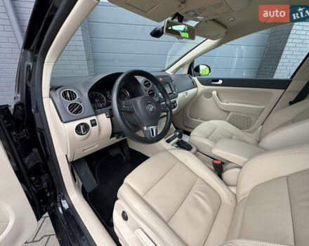 Черный Фольксваген Гольф Плюс, объемом двигателя 1.4 л и пробегом 151 тыс. км за 9500 $, фото 5 на Automoto.ua