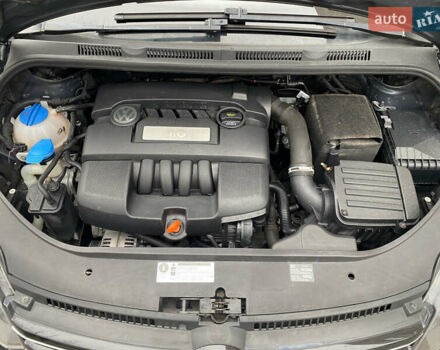 Чорний Фольксваген Golf Plus, об'ємом двигуна 1.6 л та пробігом 163 тис. км за 7499 $, фото 25 на Automoto.ua