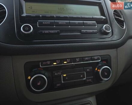 Черный Фольксваген Гольф Плюс, объемом двигателя 1.4 л и пробегом 217 тыс. км за 7900 $, фото 68 на Automoto.ua