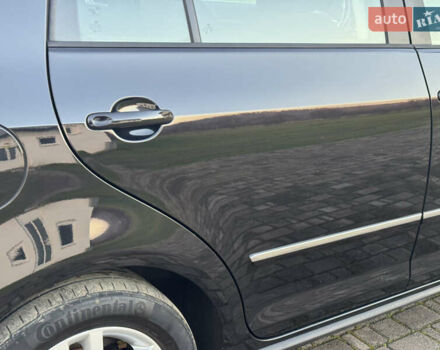 Черный Фольксваген Гольф Плюс, объемом двигателя 1.6 л и пробегом 147 тыс. км за 7950 $, фото 37 на Automoto.ua