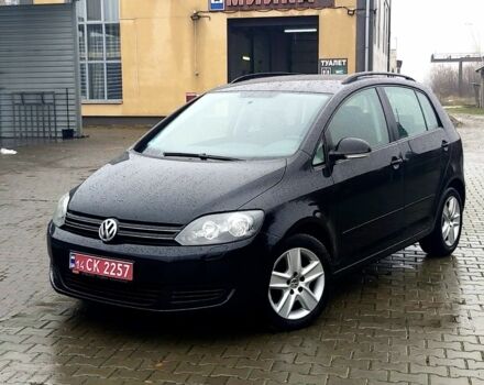 Чорний Фольксваген Golf Plus, об'ємом двигуна 1.6 л та пробігом 242 тис. км за 7600 $, фото 1 на Automoto.ua