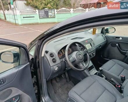 Черный Фольксваген Гольф Плюс, объемом двигателя 1.6 л и пробегом 236 тыс. км за 8100 $, фото 8 на Automoto.ua