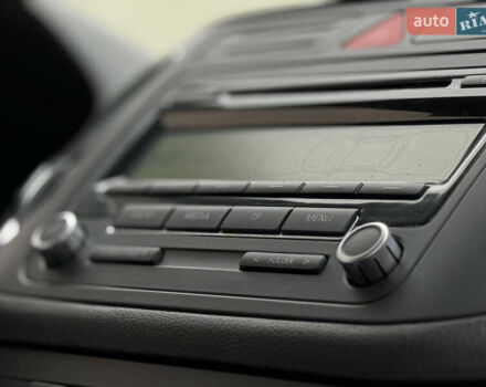 Чорний Фольксваген Golf Plus, об'ємом двигуна 1.6 л та пробігом 261 тис. км за 8750 $, фото 33 на Automoto.ua