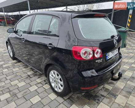 Черный Фольксваген Гольф Плюс, объемом двигателя 1.6 л и пробегом 212 тыс. км за 8299 $, фото 6 на Automoto.ua