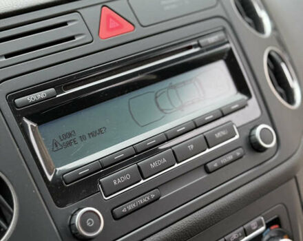 Чорний Фольксваген Golf Plus, об'ємом двигуна 1.6 л та пробігом 261 тис. км за 8750 $, фото 46 на Automoto.ua