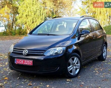 Черный Фольксваген Гольф Плюс, объемом двигателя 1.6 л и пробегом 242 тыс. км за 7600 $, фото 3 на Automoto.ua