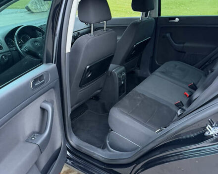 Чорний Фольксваген Golf Plus, об'ємом двигуна 1.4 л та пробігом 153 тис. км за 8200 $, фото 17 на Automoto.ua