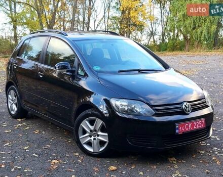 Черный Фольксваген Гольф Плюс, объемом двигателя 1.6 л и пробегом 242 тыс. км за 7600 $, фото 7 на Automoto.ua