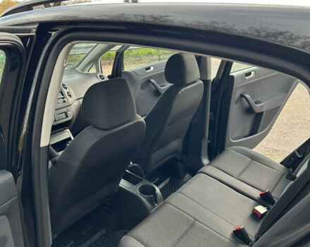 Чорний Фольксваген Golf Plus, об'ємом двигуна 1.6 л та пробігом 260 тис. км за 8000 $, фото 10 на Automoto.ua