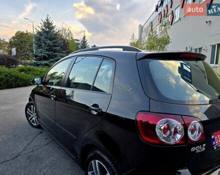 Черный Фольксваген Гольф Плюс, объемом двигателя 1.4 л и пробегом 217 тыс. км за 7900 $, фото 10 на Automoto.ua
