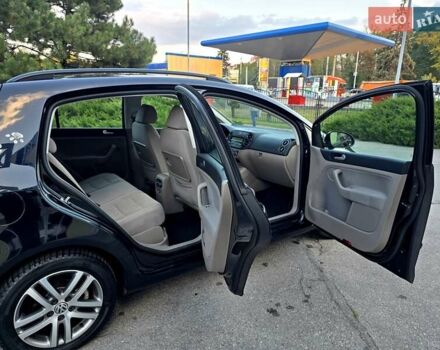 Черный Фольксваген Гольф Плюс, объемом двигателя 1.4 л и пробегом 217 тыс. км за 7900 $, фото 51 на Automoto.ua