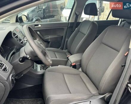 Черный Фольксваген Гольф Плюс, объемом двигателя 1.2 л и пробегом 201 тыс. км за 6780 $, фото 18 на Automoto.ua