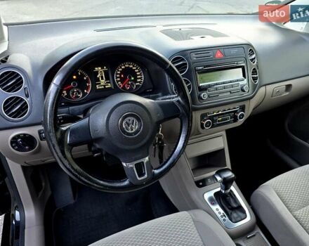 Черный Фольксваген Гольф Плюс, объемом двигателя 1.4 л и пробегом 217 тыс. км за 7900 $, фото 61 на Automoto.ua