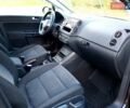 Черный Фольксваген Гольф Плюс, объемом двигателя 1.6 л и пробегом 242 тыс. км за 7600 $, фото 14 на Automoto.ua