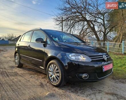 Черный Фольксваген Гольф Плюс, объемом двигателя 1.4 л и пробегом 207 тыс. км за 8400 $, фото 2 на Automoto.ua