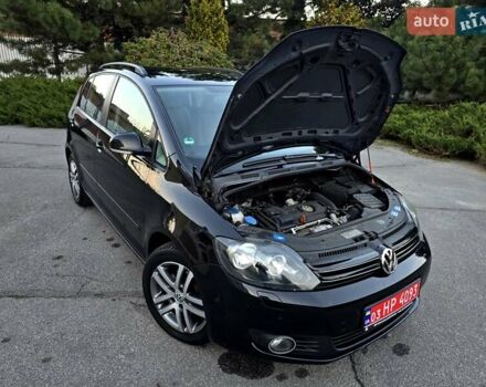 Черный Фольксваген Гольф Плюс, объемом двигателя 1.4 л и пробегом 217 тыс. км за 7900 $, фото 87 на Automoto.ua