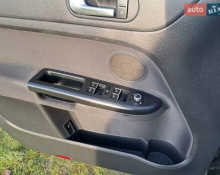 Черный Фольксваген Гольф Плюс, объемом двигателя 1.4 л и пробегом 207 тыс. км за 8400 $, фото 17 на Automoto.ua