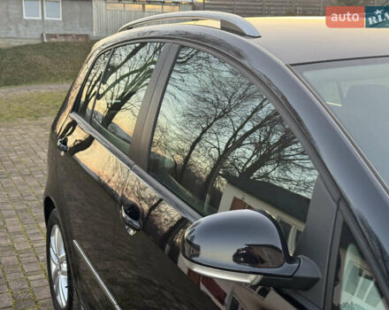 Черный Фольксваген Гольф Плюс, объемом двигателя 1.6 л и пробегом 147 тыс. км за 7950 $, фото 32 на Automoto.ua