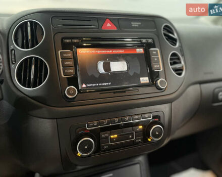 Фольксваген Гольф Плюс 2011 в Стрые на Automoto.ua Черный Фольксваген Гольф Плюс, объемом двигателя 1.4 л и пробегом 227 тыс. км за 8950 $, фото 48 на Automoto.ua