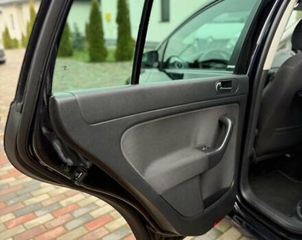 Черный Фольксваген Гольф Плюс, объемом двигателя 1.39 л и пробегом 213 тыс. км за 8590 $, фото 18 на Automoto.ua