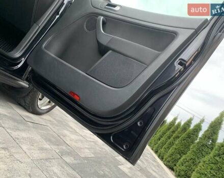 Черный Фольксваген Гольф Плюс, объемом двигателя 1.6 л и пробегом 206 тыс. км за 8300 $, фото 36 на Automoto.ua