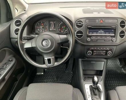 Черный Фольксваген Гольф Плюс, объемом двигателя 1.6 л и пробегом 206 тыс. км за 8300 $, фото 26 на Automoto.ua