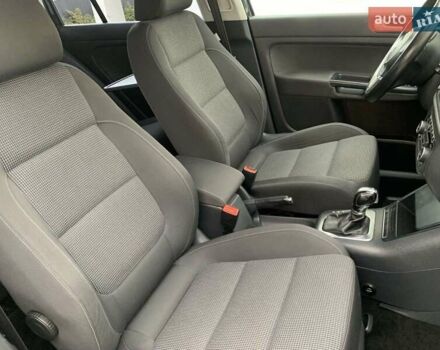 Черный Фольксваген Гольф Плюс, объемом двигателя 1.6 л и пробегом 206 тыс. км за 8300 $, фото 49 на Automoto.ua