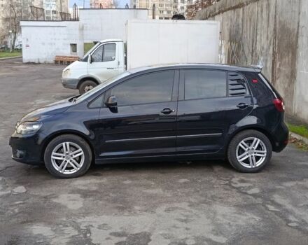 Черный Фольксваген Гольф Плюс, объемом двигателя 1.6 л и пробегом 330 тыс. км за 7000 $, фото 7 на Automoto.ua