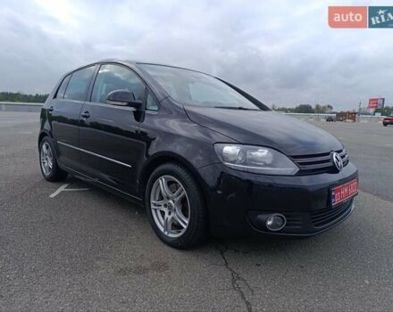 Черный Фольксваген Гольф Плюс, объемом двигателя 1.4 л и пробегом 170 тыс. км за 11200 $, фото 3 на Automoto.ua
