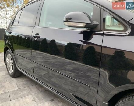 Черный Фольксваген Гольф Плюс, объемом двигателя 1.6 л и пробегом 206 тыс. км за 8300 $, фото 11 на Automoto.ua